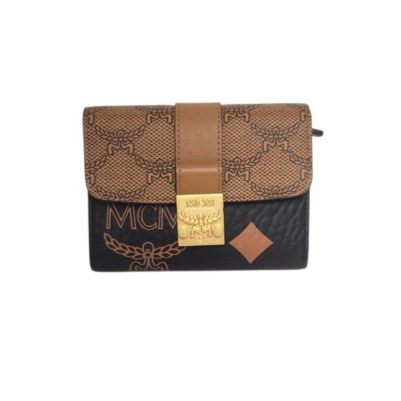 MCM Small Tracy Trifold Wallet in Visetos Canvas - Picture 1 of 8